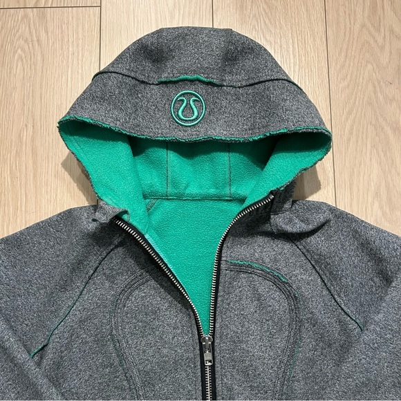 Lululemon Scuba Full-Zip Hoodie Size Small Grey Mint Om Symbol - Picture 2 of 4